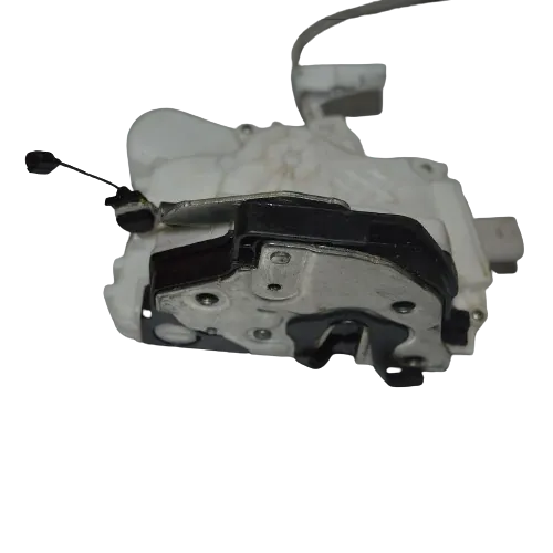 Fechadura traseira direita do Voyage 1.6 G6