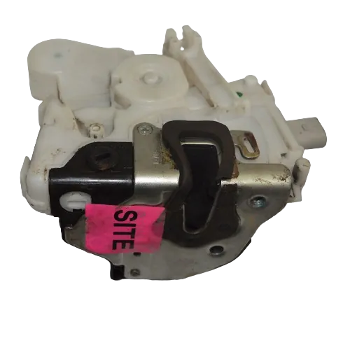 Fechadura porta traseira esquerda do Voyage 1.6 G6